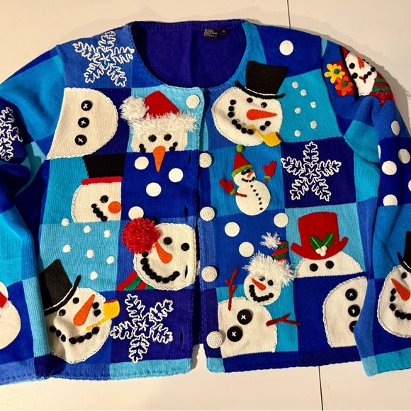 Michael Simon Sweaters - THE Michael Simon Vintage Snowman Cardi!